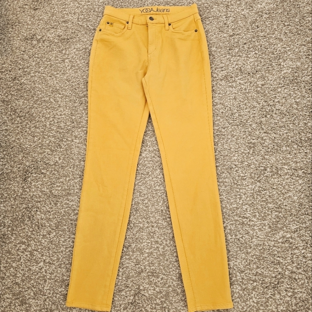 YOGA Women's Yellow Jeans sz 26